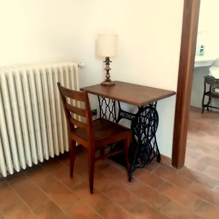 Farm stay Agriturismo La Collina Toscana *